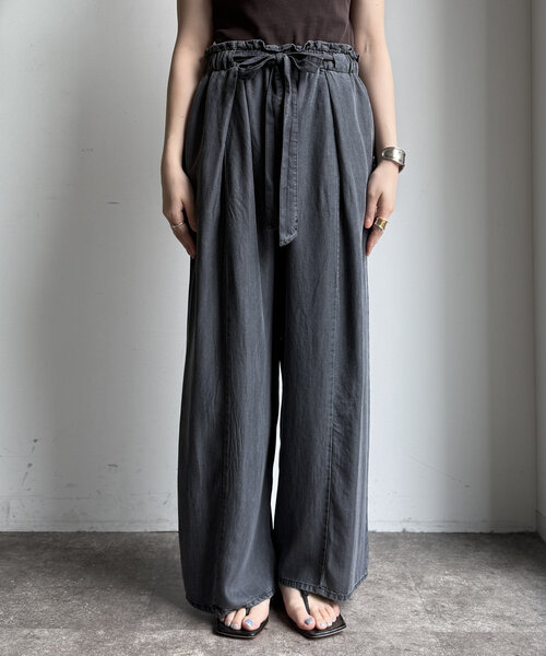 DouDou(ドゥドゥ)の「【WEB限定】リヨセルデニムイージーパンツ(デニムパンツ・レディース・ブラック/ブルー系その他・FREE)」の12枚目の写真