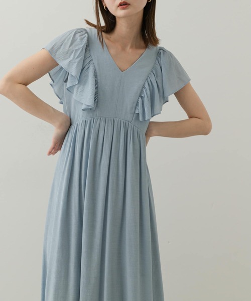 SENSE OF PLACE by URBAN RESEARCH(センスオブプレイスバイアーバンリサーチ)の「Vネックウエストマークフリルワンピース(ワンピース・レディース・ライトブルー/ブラック/アイボリー・ONE/S)」の20枚目の写真
