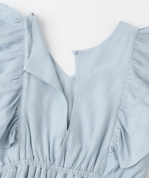 SENSE OF PLACE by URBAN RESEARCH(センスオブプレイスバイアーバンリサーチ)の「Vネックウエストマークフリルワンピース(ワンピース・レディース・ライトブルー/ブラック/アイボリー・ONE/S)」の9枚目の写真
