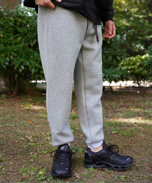 Gramicci(グラミチ)の「GRAMICCI/グラミチ TECH KNIT NALLOW RIB PANT テックニットナローリブパンツ(スウェットパンツ・メンズ・チャコールグレー/ブラック/グレー・S/M/L/XL)」の3枚目の写真