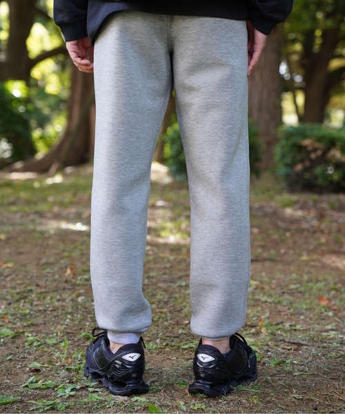 Gramicci(グラミチ)の「GRAMICCI/グラミチ TECH KNIT NALLOW RIB PANT テックニットナローリブパンツ(スウェットパンツ・メンズ・チャコールグレー/ブラック/グレー・S/M/L/XL)」の15枚目の写真