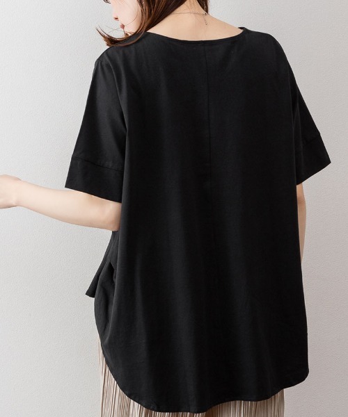 RCD(アールシーディー)の「脇タックVネック半袖カットソー(Tシャツ/カットソー・レディース・ホワイト/ブラック/ライトブラウン・M-L/LL~3L/4L~5L)」の6枚目の写真