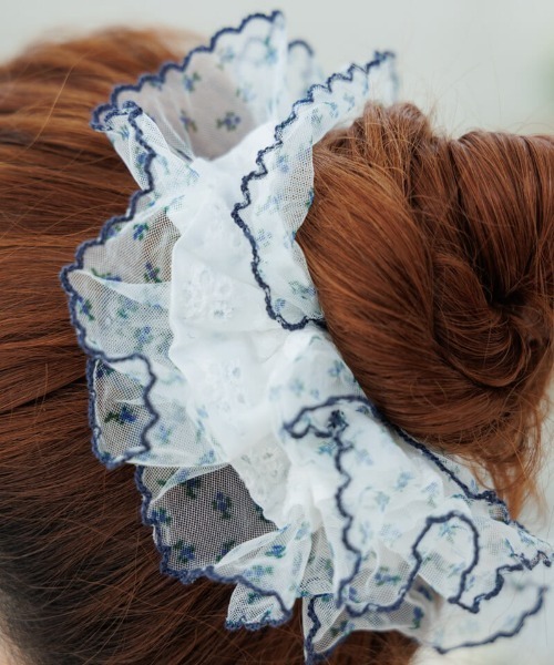 flower（フラワー）の「レースコンビシュシュ（シュシュ・レディース・ネイビー/レッド・FREE）」の3枚目の写真