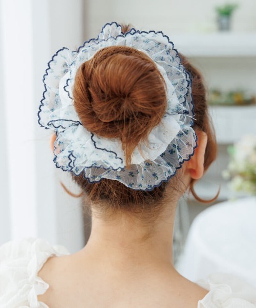 flower（フラワー）の「レースコンビシュシュ（シュシュ・レディース・ネイビー/レッド・FREE）」の13枚目の写真