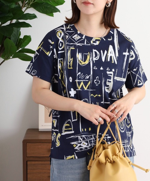 tシャツ BRODIAEA 総柄半袖Tシャツ「日本製」 レディース セール】BRODIAEA 総柄半袖Tシャツ【日本製】（Tシャツ