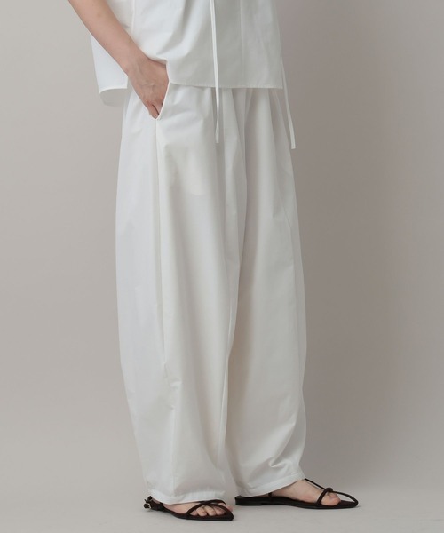 A part by(アパートバイ)の「ソデバルーンセットアップ(パンツドレス・レディース・アイボリー/ブラック・FREE)」の22枚目の写真