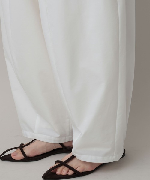 A part by(アパートバイ)の「ソデバルーンセットアップ(パンツドレス・レディース・アイボリー/ブラック・FREE)」の6枚目の写真