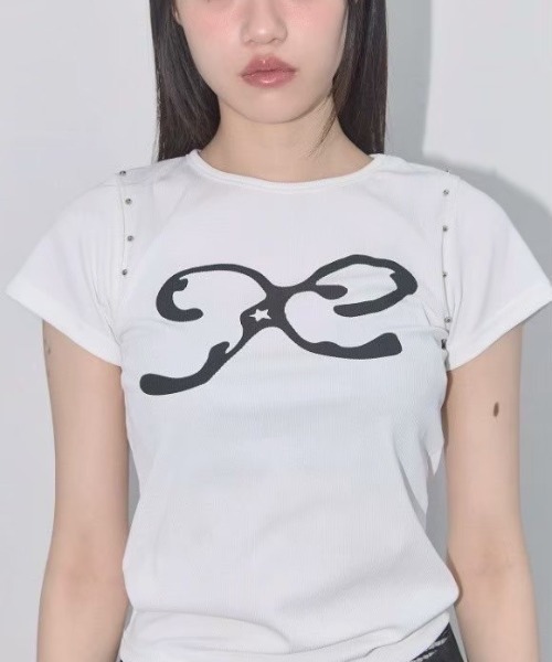 ★FANCYCLUB★ETERNAL STUD TEE (WHITE)★正規品/韓国直送料込 FANCY CLUB】ETERNAL STUD TEE（Tシャツ/カットソー）｜FANCY