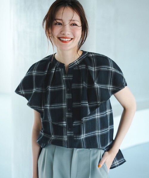 ANY SIS(エニィスィス)の「サッカーチェック ブラウス(シャツ/ブラウス・レディース・ネイビー系/ダークブラウン系・2)」の3枚目の写真