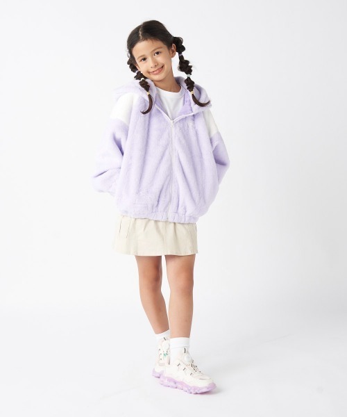FILA(フィラ)の「ボアジャケット(その他アウター・キッズ・ラベンダー/ベージュ/サックスブルー/ブラック・170/160/150/140/130)」の9枚目の写真