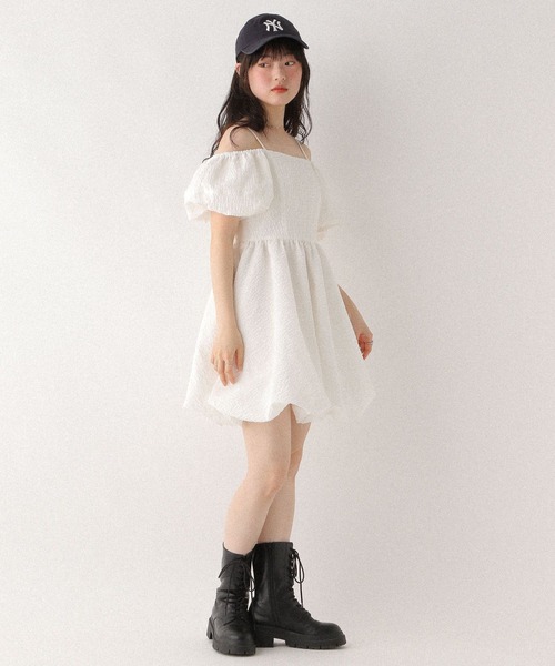 Heather（ヘザー）の「オフショルバルーンミニワンピース　576807（ワンピース・レディース・オフホワイト/ブラック/ホワイト系その他・FREE）」の9枚目の写真