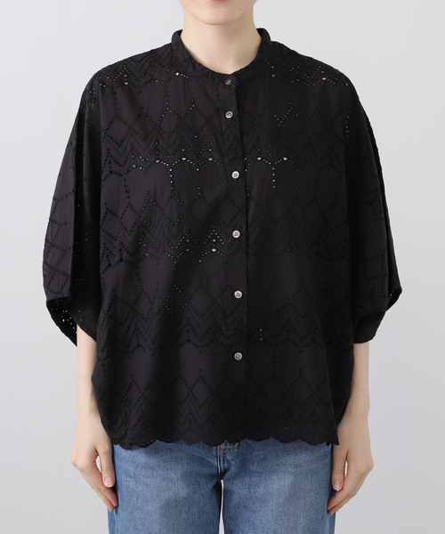 JOURNAL STANDARD relume(ジャーナルスタンダード レリューム)の「コットンカットワーク刺繍ポンチョブラウス(シャツ/ブラウス・レディース・ブラック/ホワイト・FREE)」の13枚目の写真