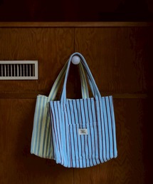 common gull products.（コモンガルプロダクツ）の「夏の手のひらの上にあるバッグ（トートバッグ）」