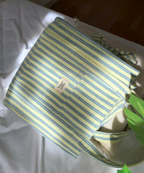 common gull products.（コモンガルプロダクツ）の「夏の手のひらの上