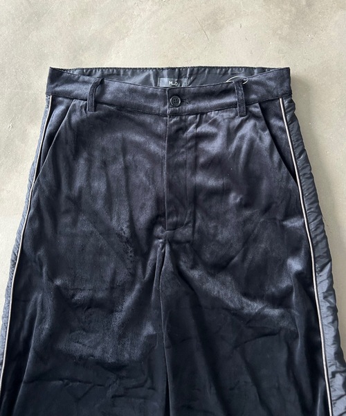 MandO(Auntie Rosa)(エムオー)の「ベロアナイロントラックパンツ/セットアップ着用可能(その他パンツ・メンズ・ブラック/ネイビー・LARGE/MEDIUM/SMALL)」の6枚目の写真
