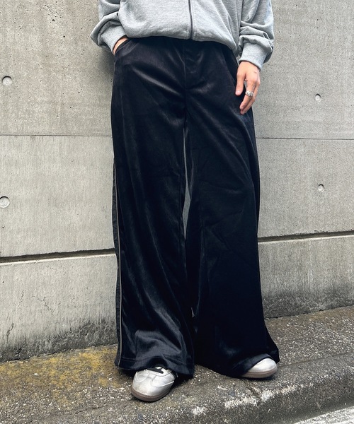 MandO(Auntie Rosa)(エムオー)の「ベロアナイロントラックパンツ/セットアップ着用可能(その他パンツ・メンズ・ブラック/ネイビー・LARGE/MEDIUM/SMALL)」の13枚目の写真