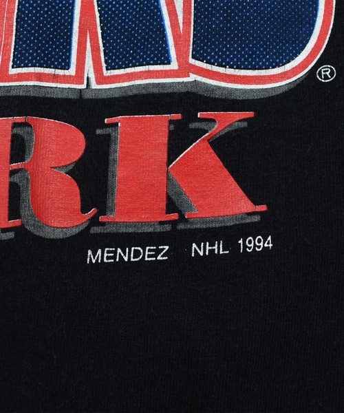 NBA/NFL/NHL/MLB(エヌビーエーエヌエフエルエヌエイチエルエムエルビー)の「【USED】90’s anvil “NHL New York Rangers” ホッケー Tシャツ USA製(Tシャツ/カットソー・メンズ・ブラック・LARGE)」の3枚目の写真