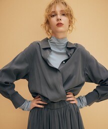 組曲（クミキョク）の「バウンディングシャーティングカシュクール ブラウス（シャツ/ブラウス）」