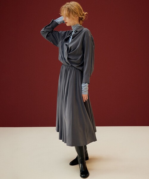 組曲（クミキョク）の「バウンディングシャーティングカシュクール ブラウス（シャツ/ブラウス・レディース・グレー系/ブラック系/アイボリー系・3/2）」の7枚目の写真