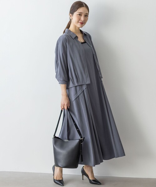 組曲（クミキョク）の「バウンディングシャーティングカシュクール ブラウス（シャツ/ブラウス・レディース・グレー系/ブラック系/アイボリー系・3/2）」の11枚目の写真