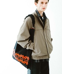 Topologie（トポロジー）の「Scrunchie Pocket Wrist（スクランチー