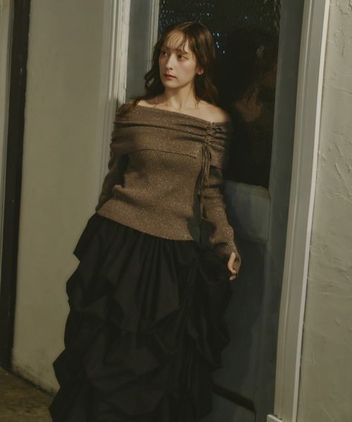 Olu.（オルドット）の「オフショルダーリボンラメニット（ニット/セーター・レディース・グレー/ピンクベージュ/ブラウン・FREE）」の16枚目の写真