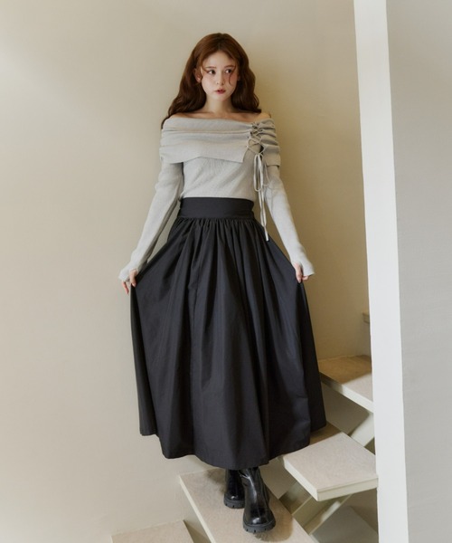 Olu.（オルドット）の「オフショルダーリボンラメニット（ニット/セーター・レディース・グレー/ピンクベージュ/ブラウン・FREE）」の21枚目の写真