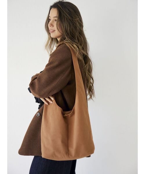 Ungrid（アングリッド）の「フェイクスウェードトートバッグ（トートバッグ・レディース・ブラウン/ベージュ・FREE）」の9枚目の写真