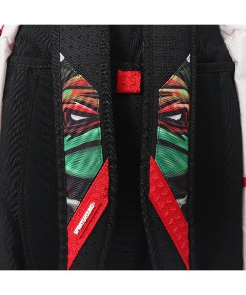 STYLISE（スタイライズ）の「【SPRAY GROUND / スプレーグラウンド】TMNT MUTANT MAYHEM RAPH BACKPACK [I]（バックパック/リュック・メンズ・ホワイト・ONE）」の9枚目の写真