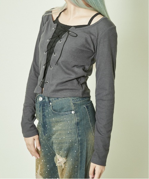 GORGE(ゴージ)の「《フェイクレイヤード×レースアップ》レディース カットソー トップス 長袖 春秋(Tシャツ/カットソー・レディース・ブラック/チャコール/ブラウン/アイボリー・F)」の6枚目の写真