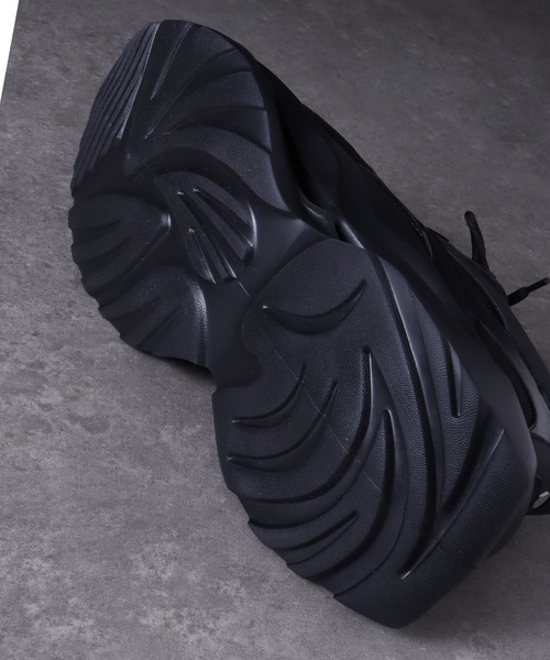 welise（ウェライズ）の「welise × 犬飼京 -ephemeral- EXボリュームハイソール+8cm ミックスマテリアル スニーカー（スニーカー・メンズ・ブラック・26.0cm/25.0cm/24.0cm/28.0cm/27.0cm）」の10枚目の写真