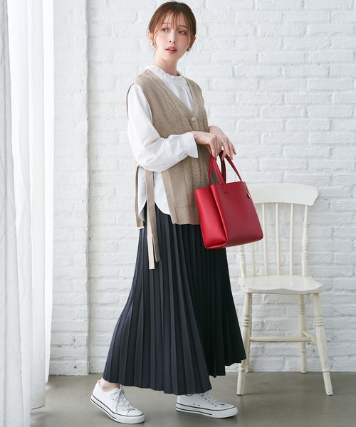 ikka（イッカ）の「襟フリル2WAYブラウス（シャツ/ブラウス・レディース・ワイン/オフホワイト/チャコールグレー/ダークグリーン/その他1・M/L/S）」の12枚目の写真