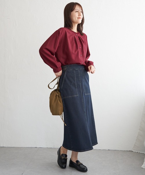 ikka（イッカ）の「襟フリル2WAYブラウス（シャツ/ブラウス・レディース・ワイン/オフホワイト/チャコールグレー/ダークグリーン/その他1・M/L/S）」の21枚目の写真