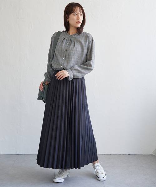 ikka（イッカ）の「襟フリル2WAYブラウス（シャツ/ブラウス・レディース・ワイン/オフホワイト/チャコールグレー/ダークグリーン/その他1・M/L/S）」の8枚目の写真