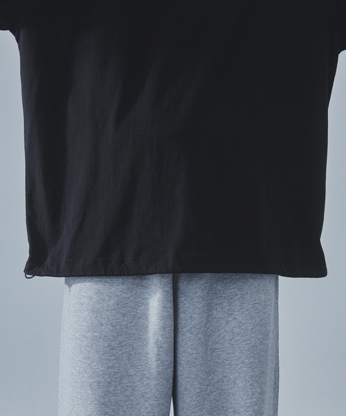 SLICK（スリック）の「【SLICK/スリック】30/2 Compact Yarn Drawstring T-Shirt/コンパクトヤーンドローストリングTシャツ/オーバーサイズ シルエット（Tシャツ/カットソー・メンズ・グレイッシュベージュ/ブラック/ブラウン/ホワイト/ダークブラウン/ラベンダー・1/3/2）」の10枚目の写真