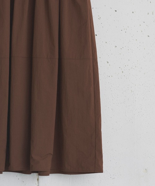 Doux archives（ドゥアルシーヴ）の「リブタフタコンビワンピース（ワンピース・レディース・ブラック/モカ/ブラウン・38）」の19枚目の写真