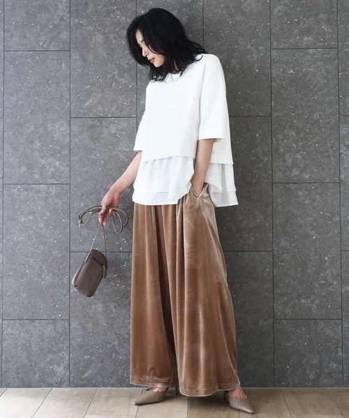 MK MICHEL KLEIN（エムケーミッシェルクラン）の「スノーベロア ワイドパンツ/洗える（その他パンツ・レディース・ライトブラウン/ブラック・38）」の19枚目の写真