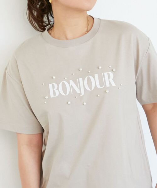 le.coeur blanc(ルクールブラン)の「パールロゴTシャツ(Tシャツ/カットソー・レディース・オフホワイト/グレイッシュベージュ・38)」の1枚目の写真