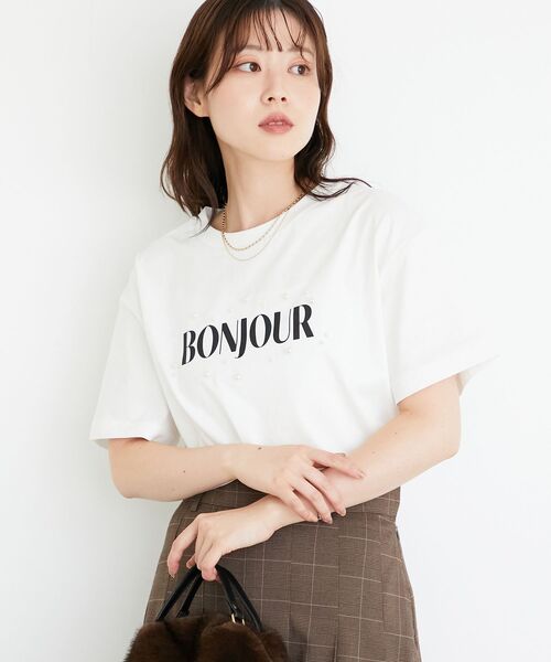 le.coeur blanc(ルクールブラン)の「パールロゴTシャツ(Tシャツ/カットソー・レディース・オフホワイト/グレイッシュベージュ・38)」の3枚目の写真