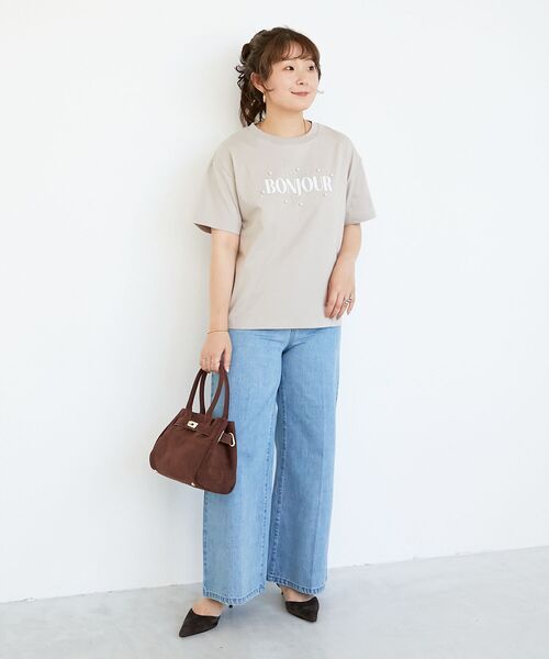 le.coeur blanc(ルクールブラン)の「パールロゴTシャツ(Tシャツ/カットソー・レディース・オフホワイト/グレイッシュベージュ・38)」の19枚目の写真