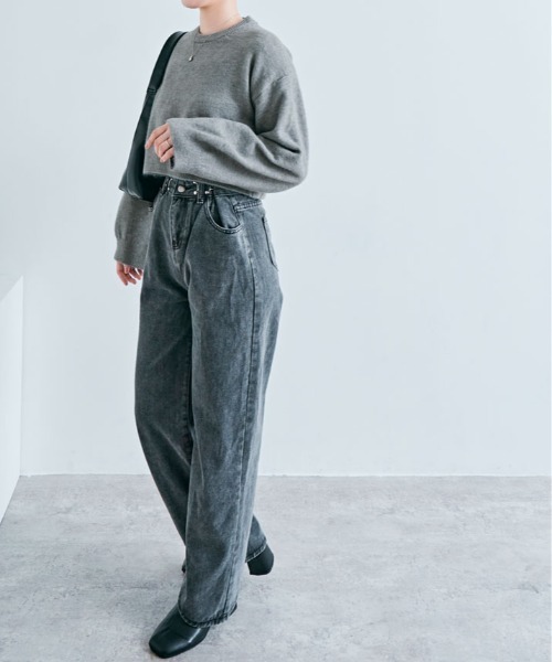 kirakiraShop(キラキラショップ)の「長袖 クルーネック ショート丈 ニット(ニット/セーター・レディース・ホワイト/ベージュ/チャコール/ブラック/グレー・FREE)」の13枚目の写真