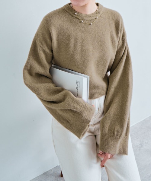 kirakiraShop(キラキラショップ)の「長袖 クルーネック ショート丈 ニット(ニット/セーター・レディース・ホワイト/ベージュ/チャコール/ブラック/グレー・FREE)」の22枚目の写真