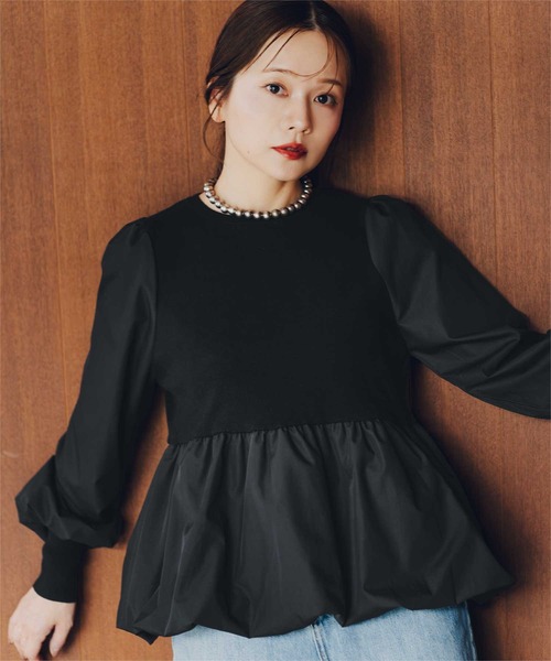 titivate(ティティベイト)の「ドッキングバルーンペプラムニット/トップス(ニット/セーター・レディース・ベージュ/ブラック/グレー・L/M)」の2枚目の写真