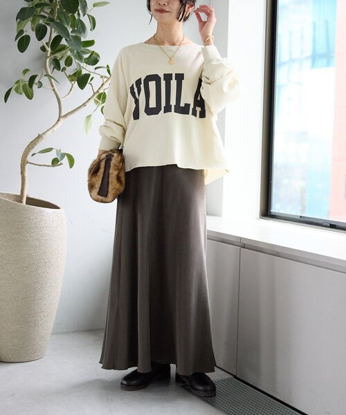 RIVE DROITE(リヴドロワ)の「【上品な揺れ感】キュプラ混バイアススカート(スカート・レディース・チャコールグレー/ブラック/ブラウン/オフホワイト・36/38)」の21枚目の写真