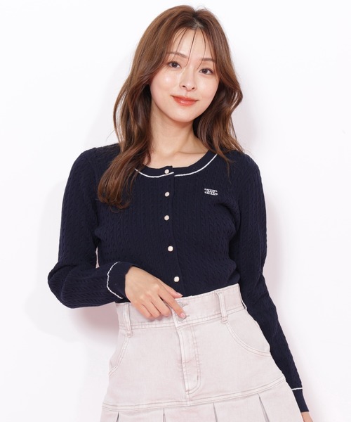 JILL by JILL STUART（ジルバイジルスチュアート）の「◇バリエーションミニケーブルカーディガン（ニット/セーター・レディース・グレー/レッド/ネイビー・FREE）」の19枚目の写真