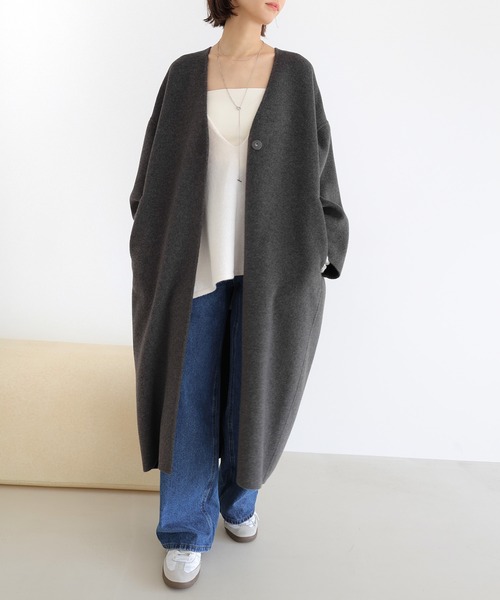 evernavy（エバーネイビー）の「ノーカラーリバーロングコクーンコート