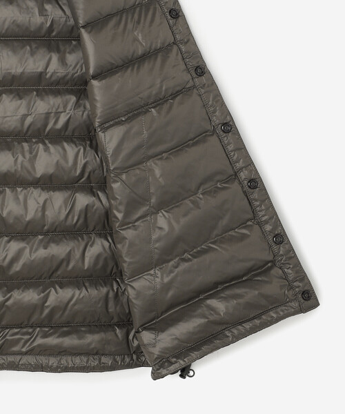 DANTON（ダントン）の「DANTON | インナーダウンベスト WOMEN（ダウンベスト・レディース・オフホワイト/ブラック/ブラック系その他・S/XS/M）」の9枚目の写真