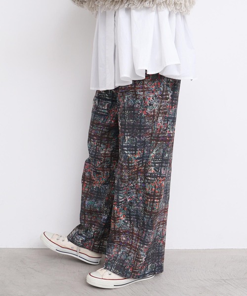 l'atelier du savon（アトリエドサボン）の「●check × hana　手描きプリントパンツ（その他パンツ・レディース・ダークブラウン/グリーン・FREE）」の22枚目の写真