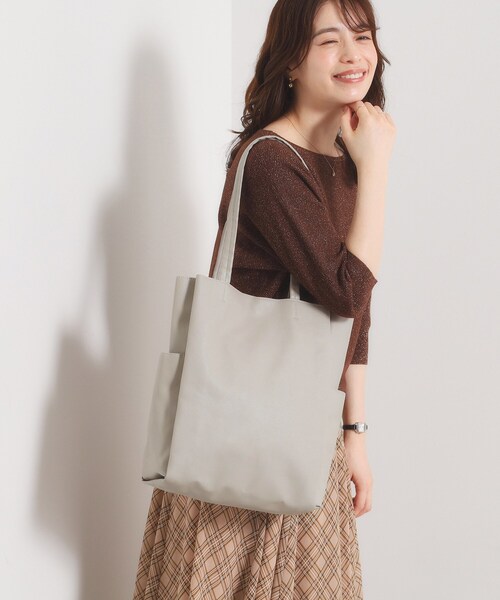 ITS'DEMO（イッツデモ）の「【A4対応／8色】収納上手になれるトート（トートバッグ・レディース・シルバー/ブラック系/ブロンズ/ボルドー/ブラック/ブルー/グレー/ダークグレー・00）」の11枚目の写真