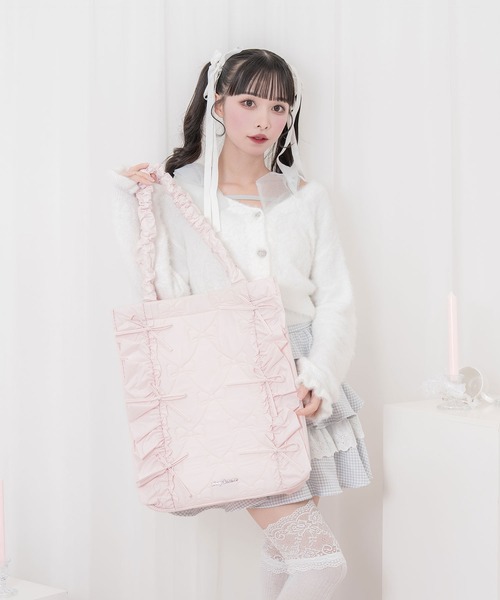 Honey Cinnamon(ハニーシナモン)の「リボンキルティングトートバッグ(トートバッグ・レディース・ブラック/ピンク・FREE)」の2枚目の写真